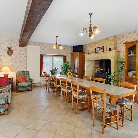 D'hotes Du Chateau Vieux Bed & Breakfast Milhac