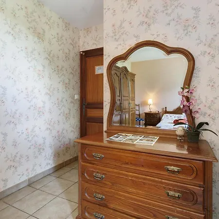 D'hotes Du Chateau Vieux Bed & Breakfast