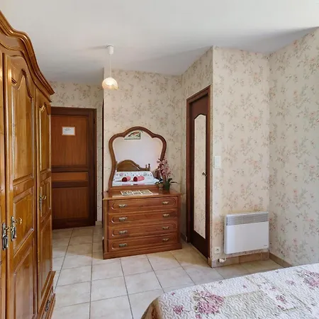 Bed & Breakfast D'hotes Du Chateau Vieux