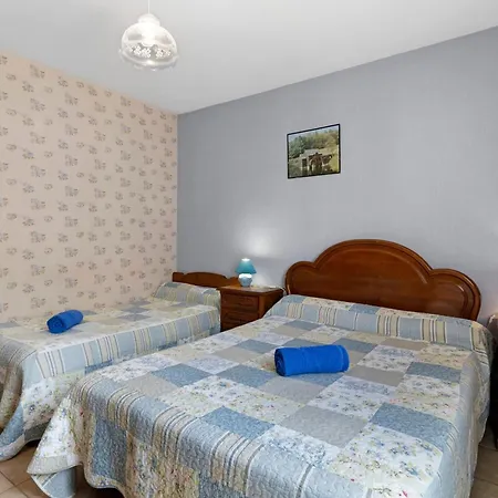 D'hotes Du Chateau Vieux Bed & Breakfast
