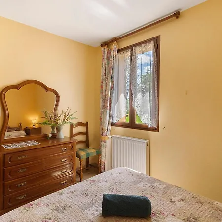 D'hotes Du Chateau Vieux Bed & Breakfast Milhac